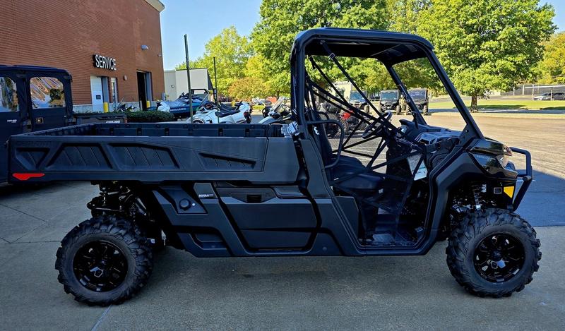 2026 Can-Am Defender PRO XT HD10 Utility Vehicle