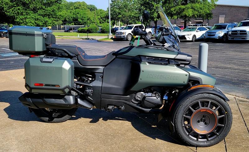 2025 Can-Am Canyon Redrock 3-Wheel Motorcycle