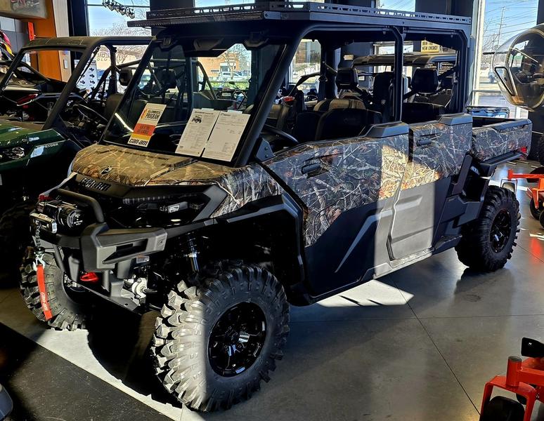 2026 Can-Am Defender MAX X mr HD11 with half-doors Utility Vehicle