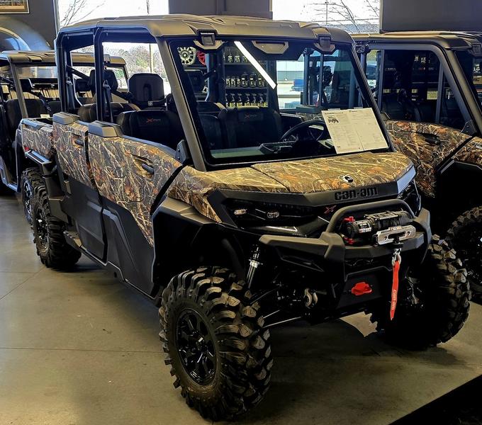 2026 Can-Am Defender MAX X mr HD11 with half-doors Utility Vehicle
