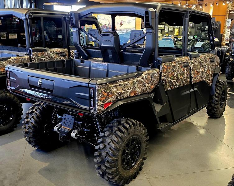 2026 Can-Am Defender MAX X mr HD11 with half-doors Utility Vehicle