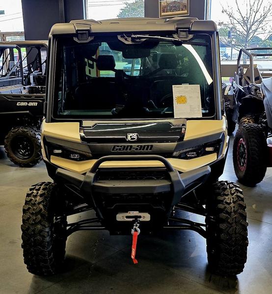 2026 Can-Am Defender MAX Limited HD11 Utility Vehicle