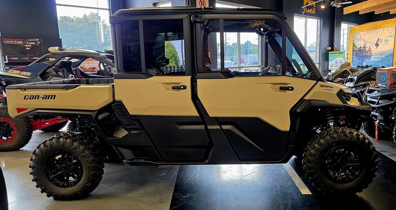 2026 Can-Am Defender MAX Limited HD11 Utility Vehicle